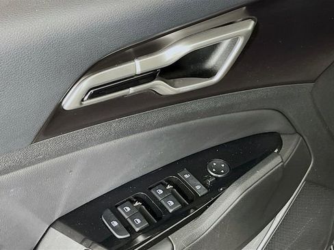 Used 2024 Kia Sportage EX FWD image 19