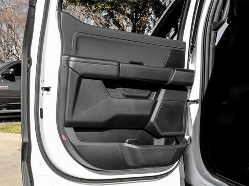 Used 2022 Ford F150 XLT w/ Equipment Group 302A High image 48