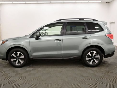 Used 2018 Subaru Forester 2.5i Premium AWD/4WD image 4