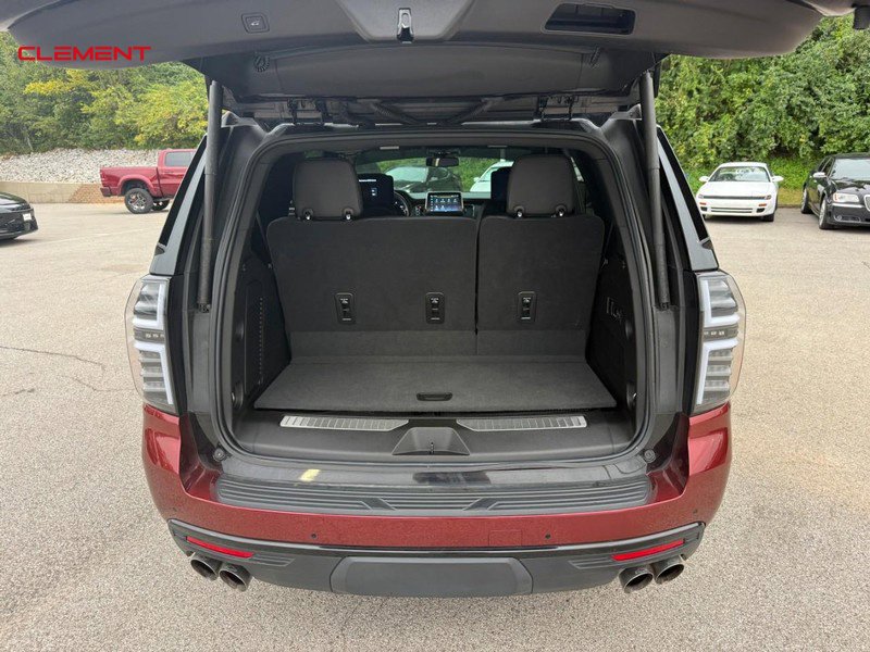 Used 2023 Chevrolet Tahoe RST w/ RST Performance Edition AWD/4WD image 6