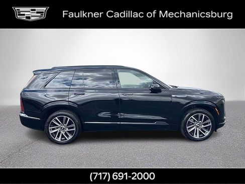 Certified 2026 Cadillac Vistiq Sport w/ LPO, Floor Liner Package AWD/4WD image 3