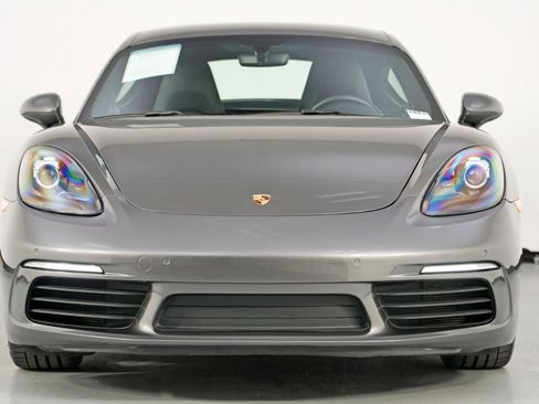 Used 2019 Porsche 718 Cayman S image 7