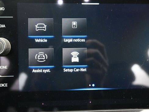 Used 2024 Volkswagen Tiguan SE FWD image 31