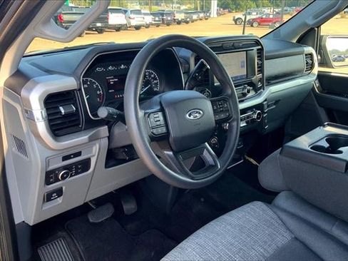 Used 2022 Ford F150 XLT w/ Trailer Tow Package image 14