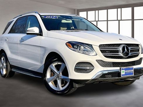 Used 2017 Mercedes-Benz GLE 350 4MATIC image 3