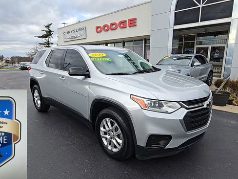 Used 2019 Chevrolet Traverse LS image 1