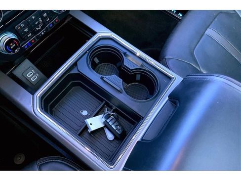 Used 2017 Ford F350 Platinum w/ Platinum Ultimate Package image 19