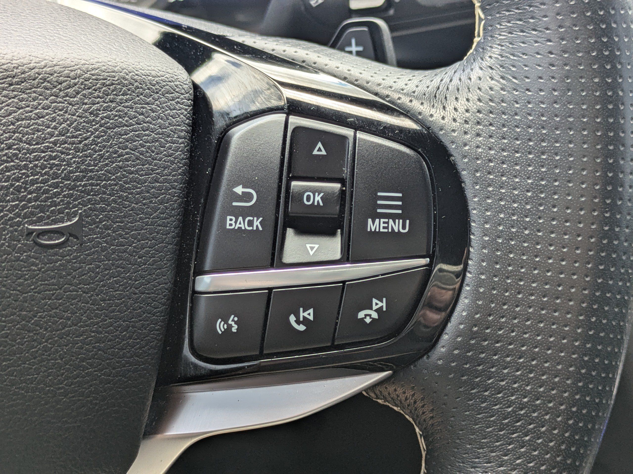 Used 2021 Ford Explorer ST w/ Equipment Group 401A AWD/4WD image 23