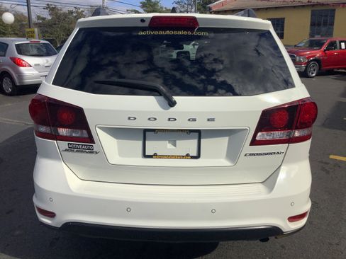 Used 2020 Dodge Journey Crossroad image 6