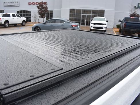 Used 2021 Jeep Gladiator Rubicon image 15