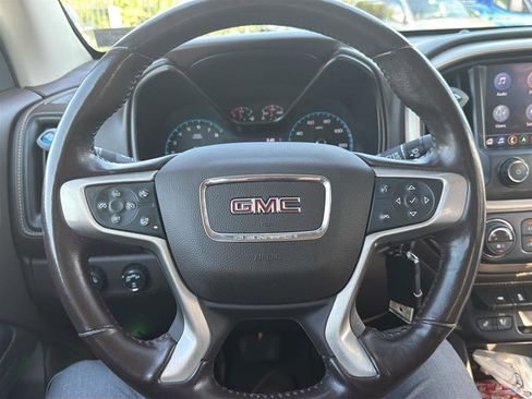 Used 2022 GMC Canyon Denali AWD/4WD image 13