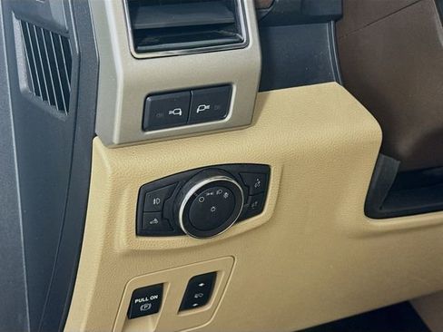 Certified 2019 Ford F150 Lariat w/ Equipment Group 502A Luxury image 12