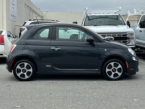 Used 2017 FIAT 500 e FWD image 2
