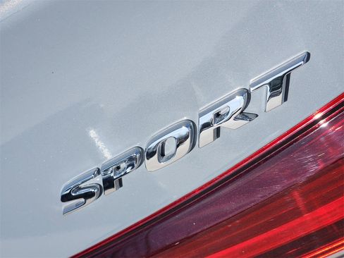 Certified 2025 Honda Civic Sport image 10