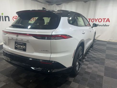 New 2026 Toyota Crown Signia Limited image 8