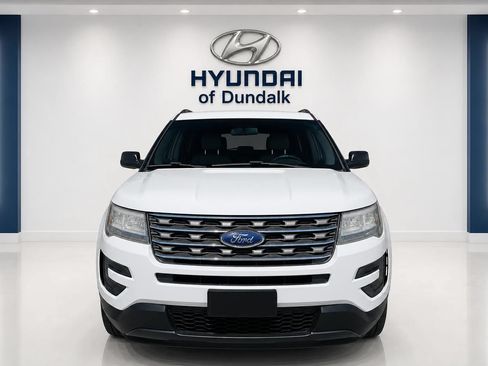 Used 2016 Ford Explorer FWD image 4