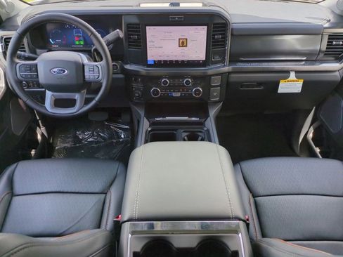 New 2026 Ford F250 Lariat w/ Black Appearance Package image 15