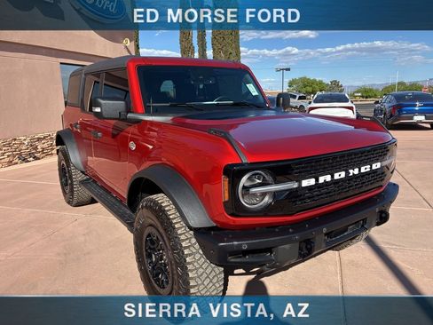 Certified 2024 Ford Bronco Wildtrak AWD/4WD image 11