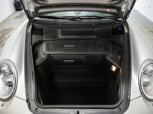 Used 2009 Porsche 911 Carrera S RWD image 38