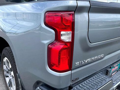 Used 2025 Chevrolet Silverado 1500 High Country w/ Technology Package AWD/4WD image 31