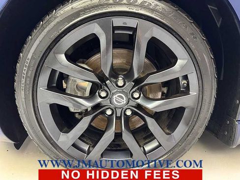 Used 2016 Nissan 370Z Coupe RWD image 9