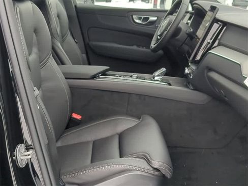New 2026 Volvo XC60 B5 Ultra w/ Protection Package Premier image 20