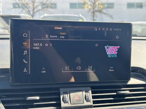 Used 2025 Audi Q5 2.0T Premium image 36