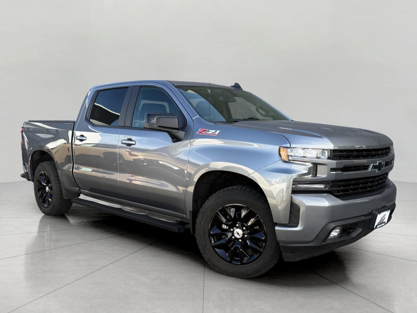Used 2022 Chevrolet Silverado 1500 RST AWD/4WD image 1