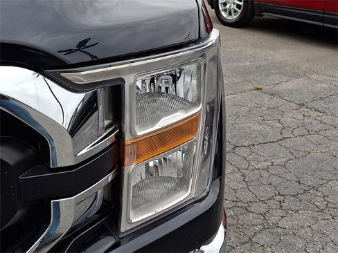 Used 2022 Ford F150 XLT image 10