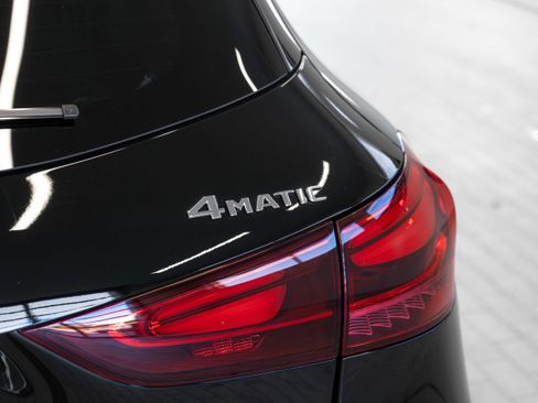 Certified 2025 Mercedes-Benz GLA 250 4MATIC image 20