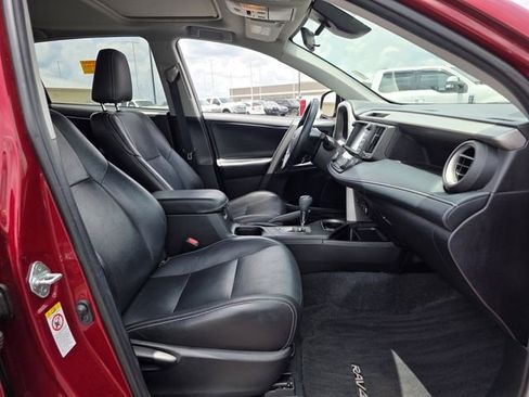 Used 2018 Toyota RAV4 XLE FWD image 26