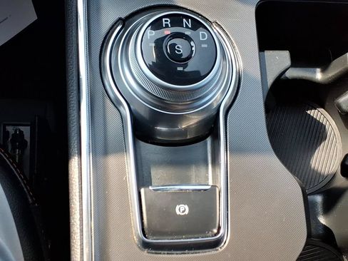 Used 2024 Ford Edge ST-Line AWD/4WD image 17