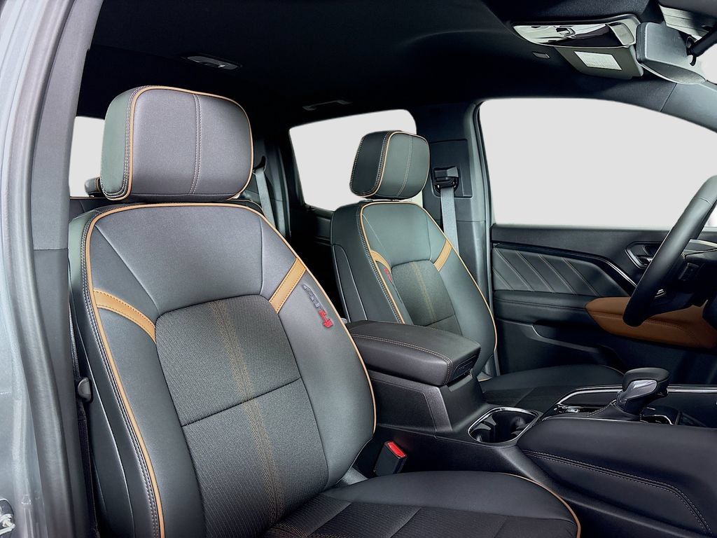 New 2026 GMC Canyon AT4 AWD/4WD image 27