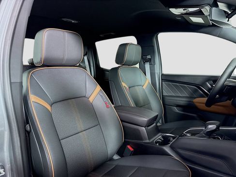 New 2026 GMC Canyon AT4 AWD/4WD image 27