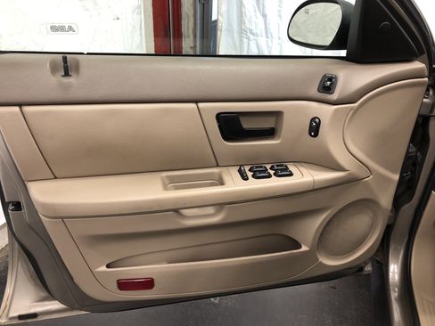 Used 2006 Ford Taurus SE image 14