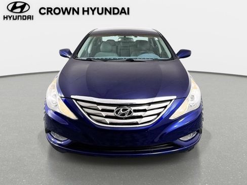 Used 2013 Hyundai Sonata SE FWD image 2