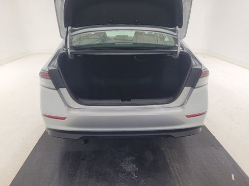 Used 2023 Honda Accord EX image 29