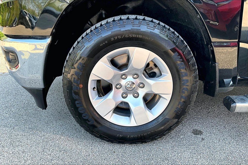 Used 2021 RAM 1500 Big Horn AWD/4WD image 11