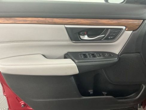 Used 2022 Honda CR-V Touring image 7