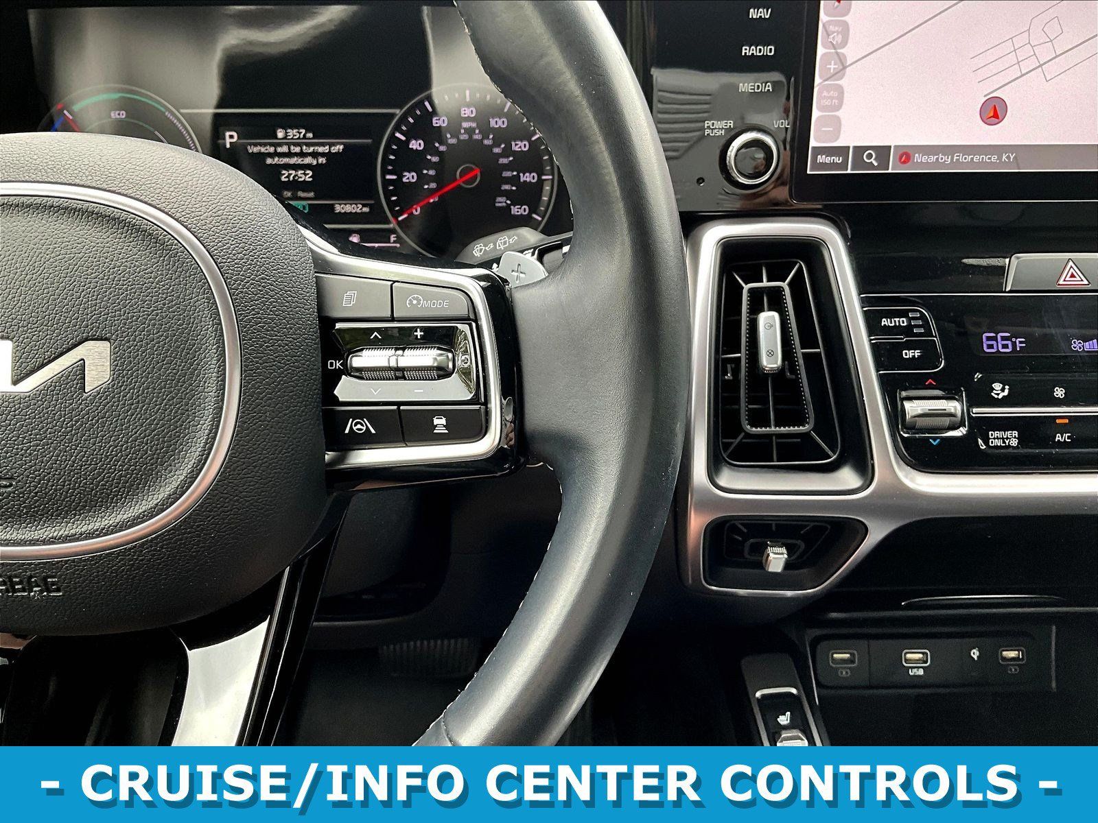 Used 2023 Kia Sorento EX AWD/4WD image 12