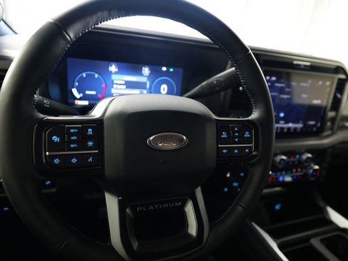 Used 2026 Ford F250 Platinum image 18