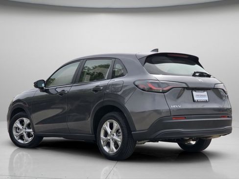 Used 2025 Honda HR-V LX image 19