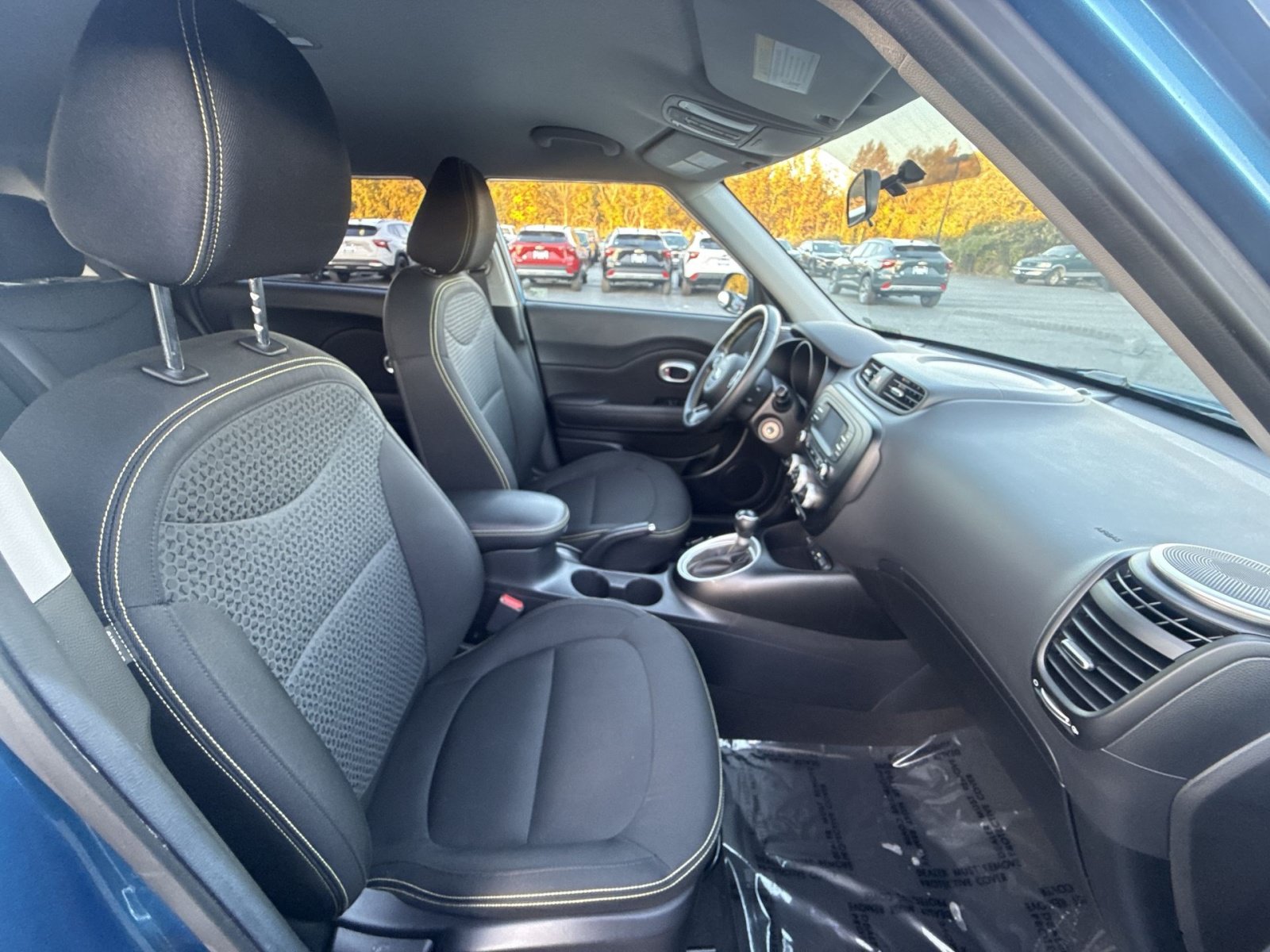 Used 2016 Kia Soul + w/ Designer's Package FWD image 27
