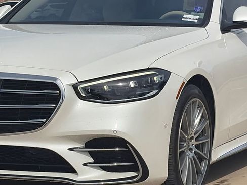 Used 2022 Mercedes-Benz S 580 4MATIC Sedan image 4
