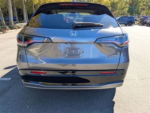 Certified 2024 Honda HR-V EX-L image 9
