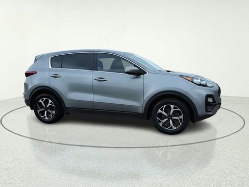 Used 2022 Kia Sportage LX AWD/4WD image 7