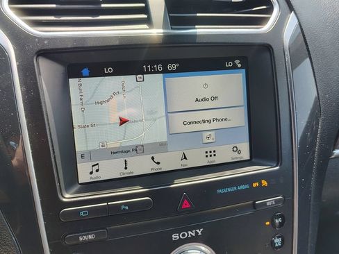 Used 2019 Ford Explorer Limited w/ Class III Trailer Tow Package AWD/4WD image 13