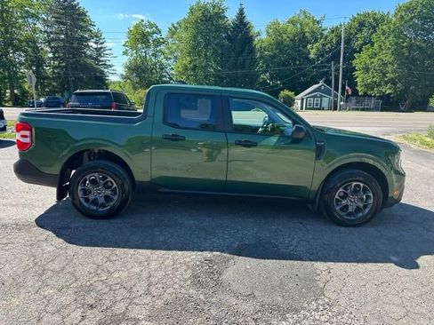 Used 2025 Ford Maverick XLT w/ Equipment Group 301A AWD/4WD image 5