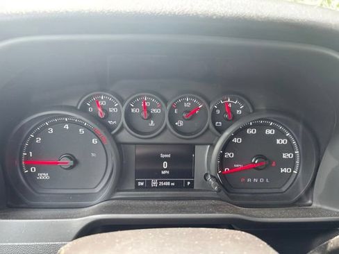 Used 2025 Chevrolet Silverado 2500 Custom w/ Custom Convenience Package AWD/4WD image 15