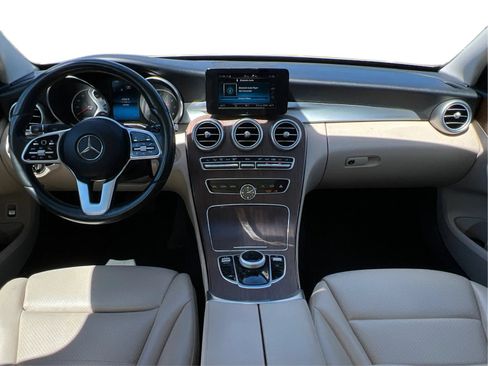 Used 2019 Mercedes-Benz C 300 4MATIC Sedan image 37